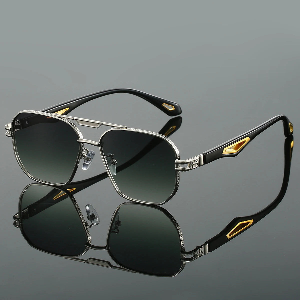 COMMANDER 6370 – Vision Deluxe