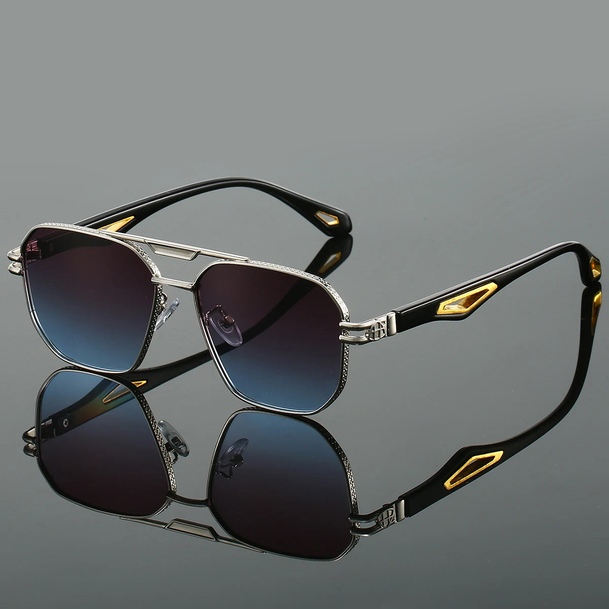 COMMANDER 6370 – Vision Deluxe